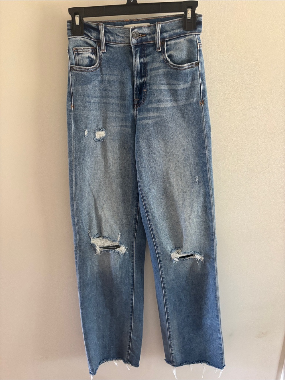 Hidden Women’s 23 High-Rise Light Blue Wide Leg Jeans with Distressed Knees